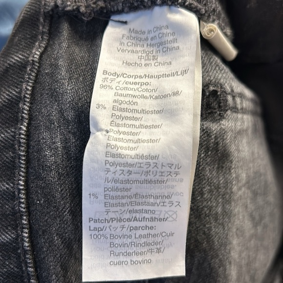 Classic Black Women's Jeans - Picture 8 of 10